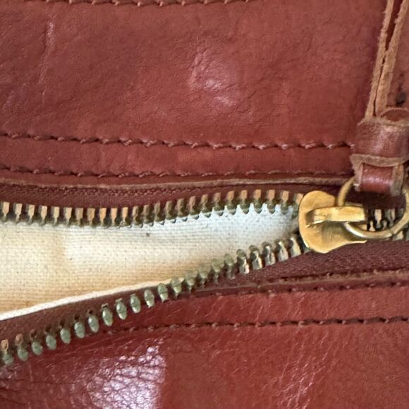 Margot NY Mary Scoop Crossbody Leather Purse Double Zipper Brandy Brown - Picture 4 of 13